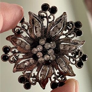 Vintage-Inspired Silver and Black Crystal Brooch